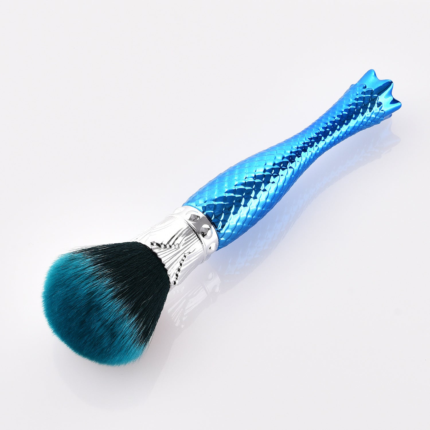 Single makeup brush makeup tool blue Single makeup brush makeup tool blue
